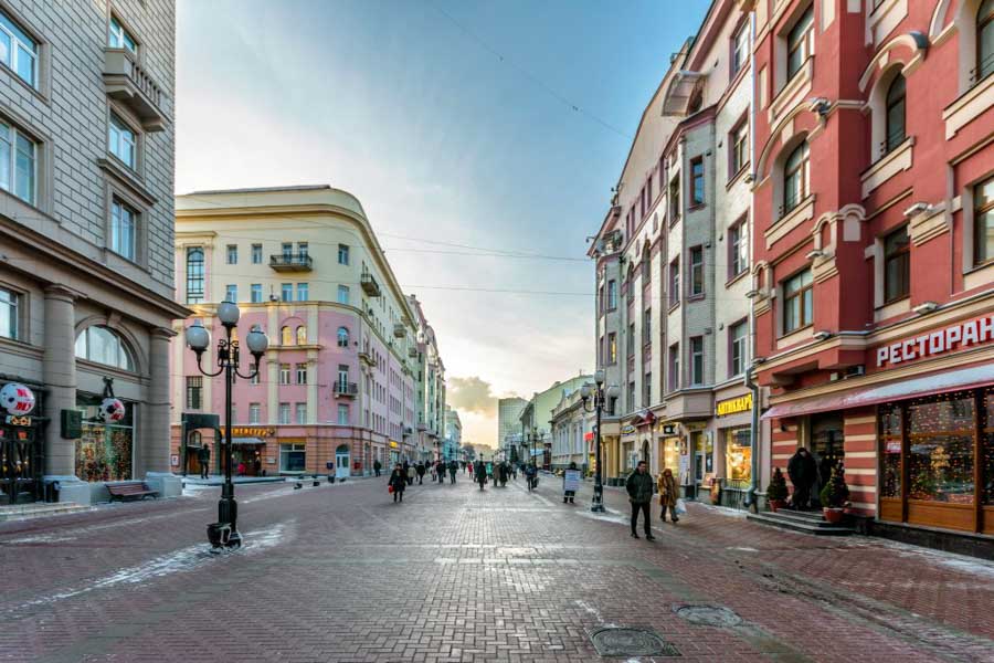 la Via Arbat a Mosca: il mitico cuore pulsante della città